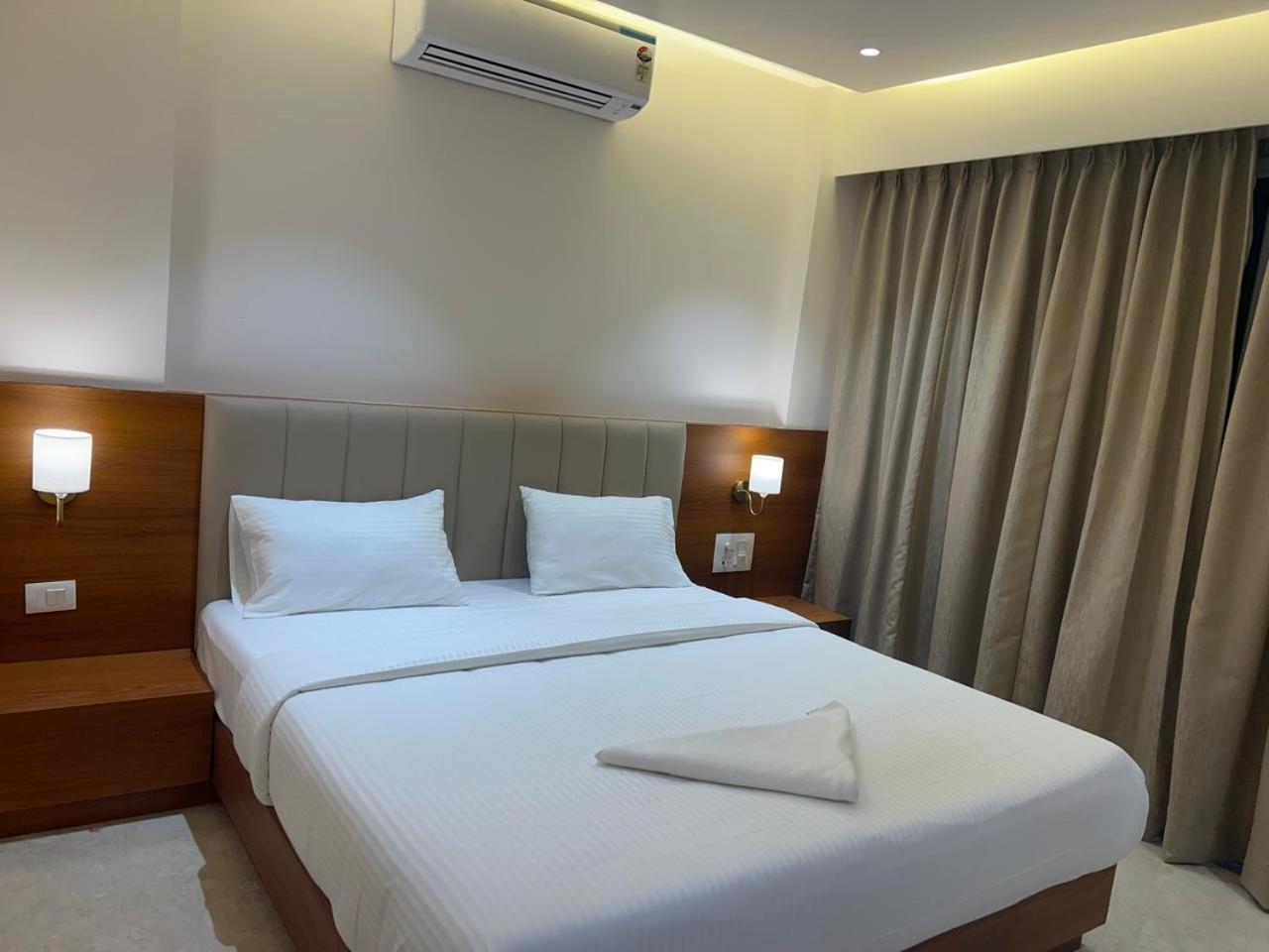 Hotel Neem Heritage Shirdi Extérieur photo